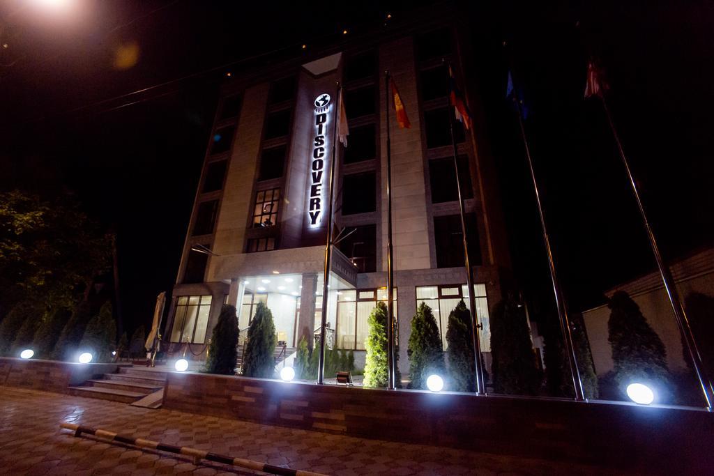 Discovery Hotel Bishkek Exterior foto